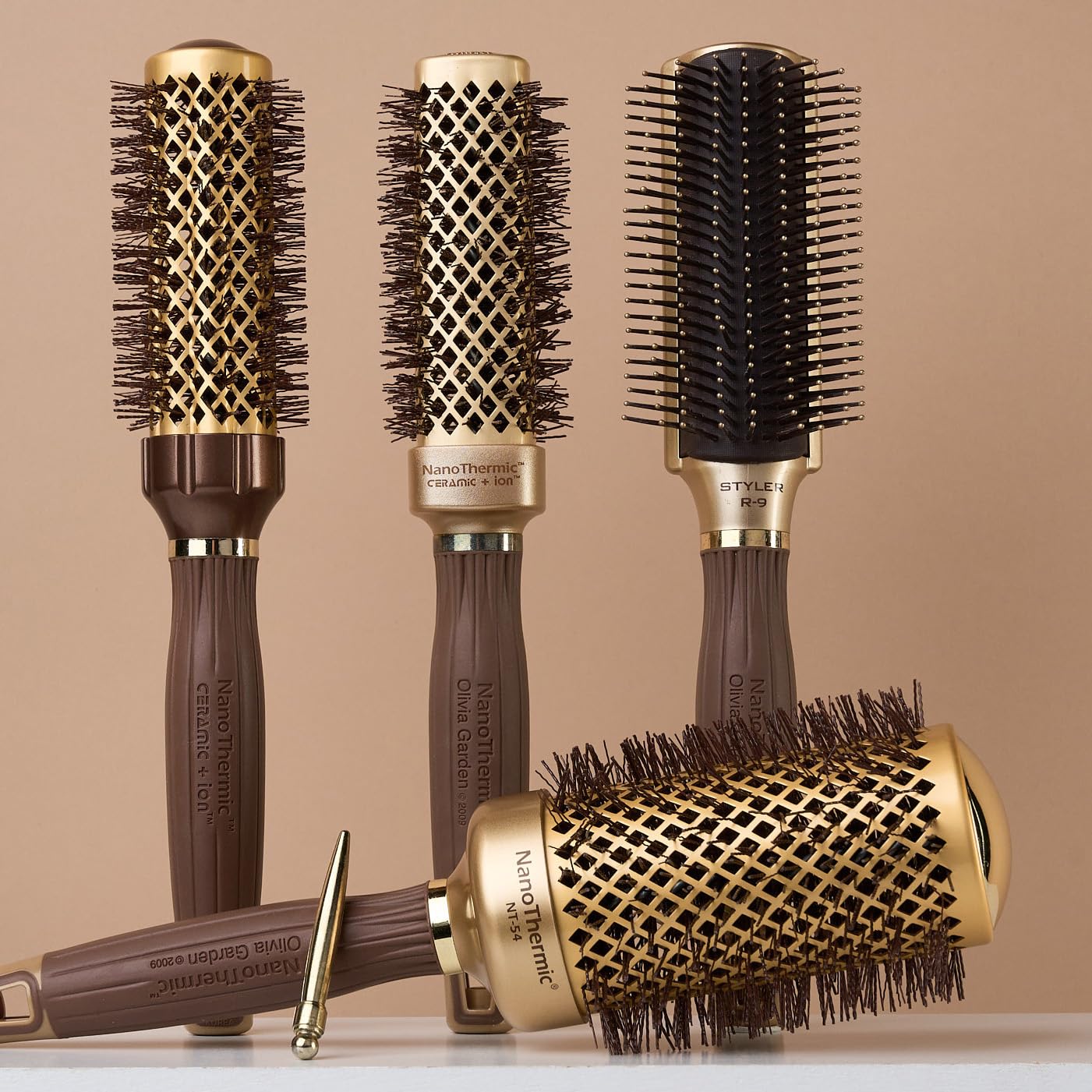 Olivia Garden NanoThermic Ceramic+Ion 9 Row Styling Brush
