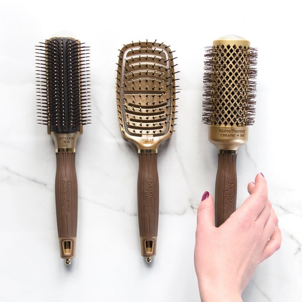 Olivia Garden NanoThermic Ceramic+Ion 9 Row Styling Brush